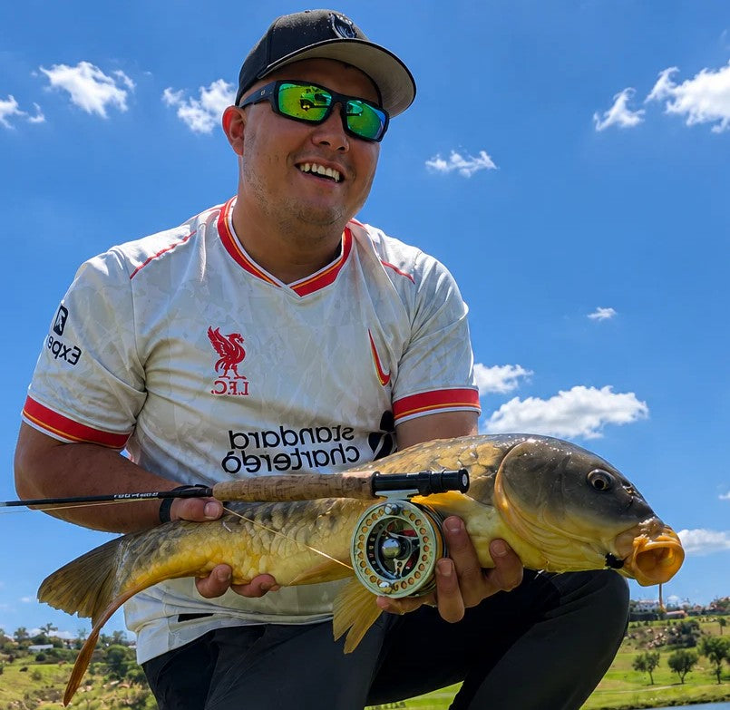 Bass Fisherman Takes on Fly Fishing!