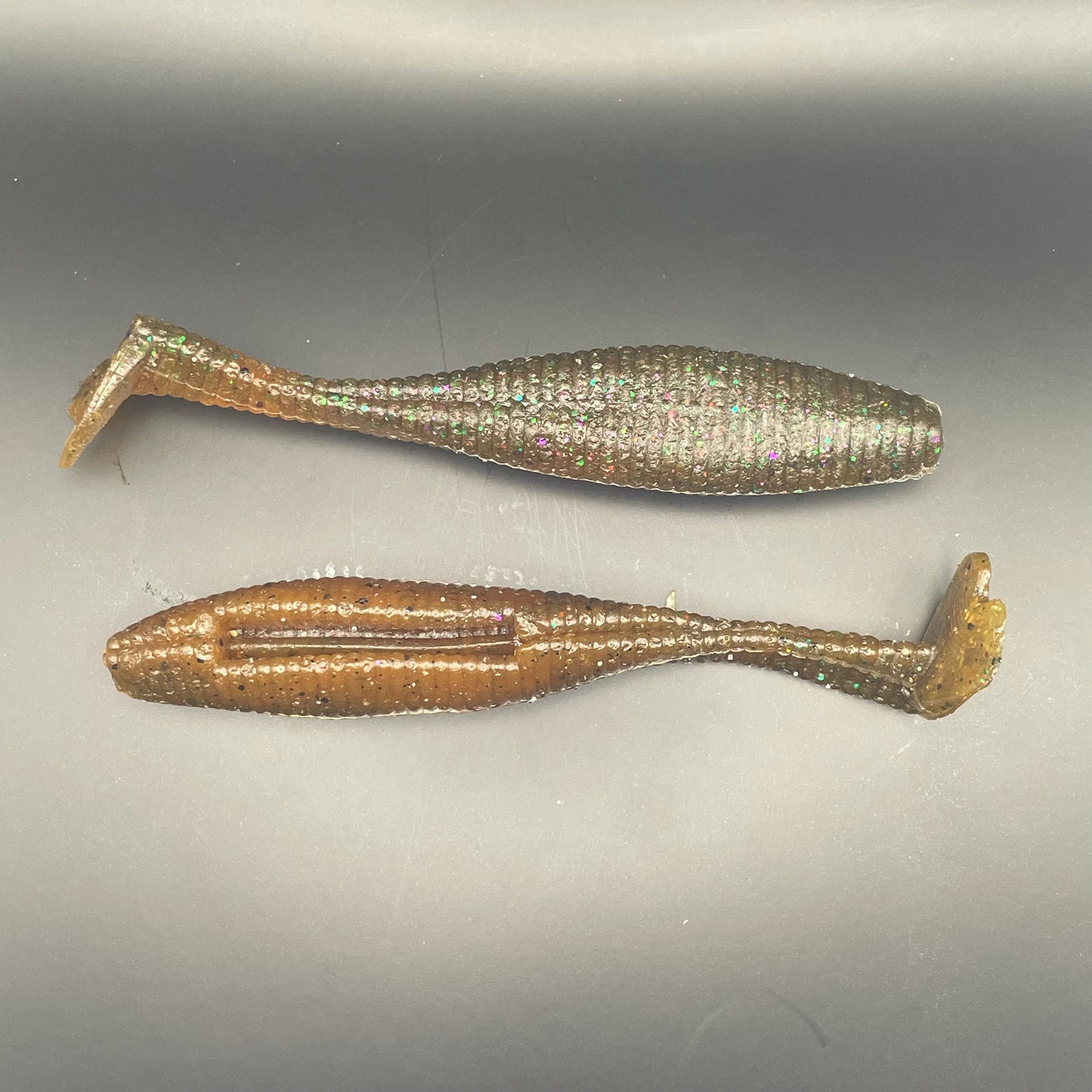 Itty's Secret Hart Tail 4"