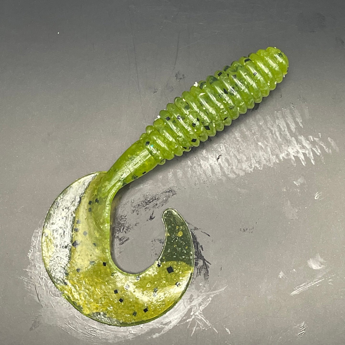 Bass Hunter 247 Grub