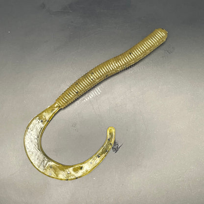 Bass Hunter Curly Tail Worm