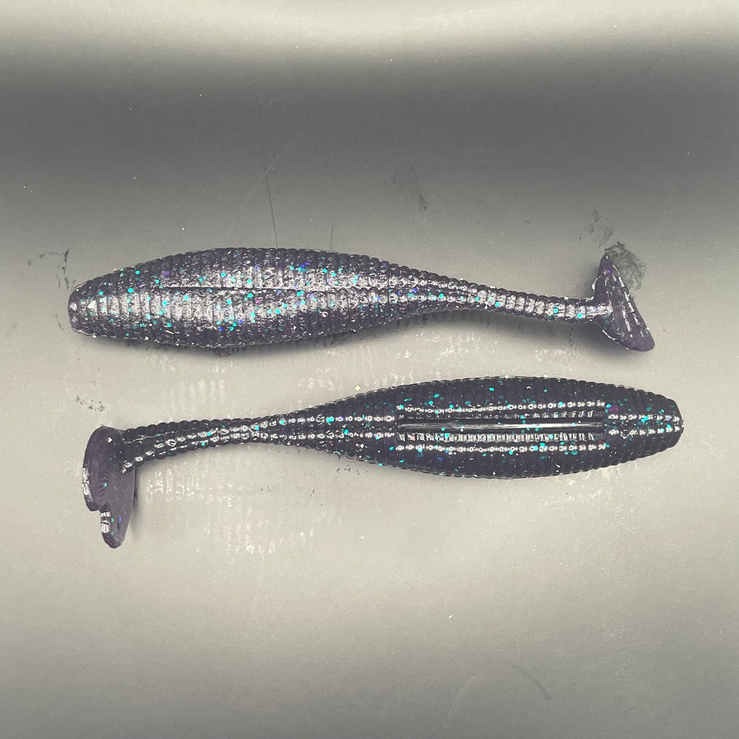 Itty's Secret Hart Tail 4"